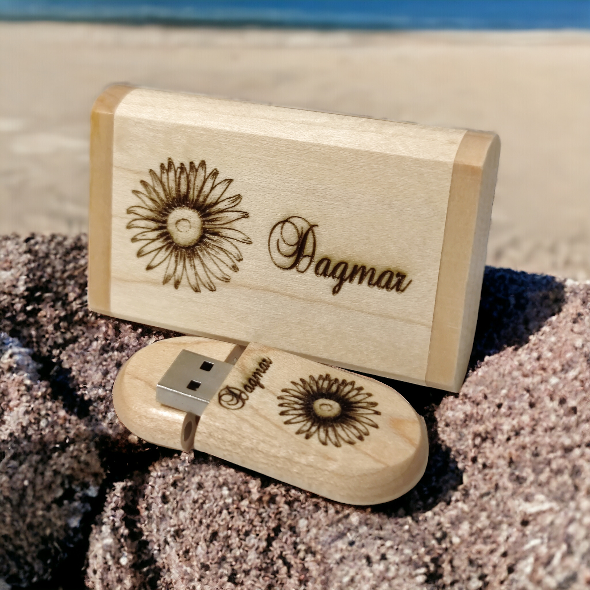 Personalisierte gravierte USB-Stick Speicher 16GB aus Holz